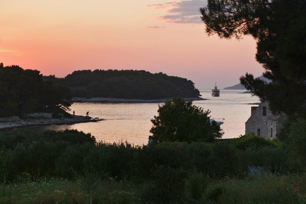 Gospodarstwo wiejskie Robinson House Nicolina Hvar Town